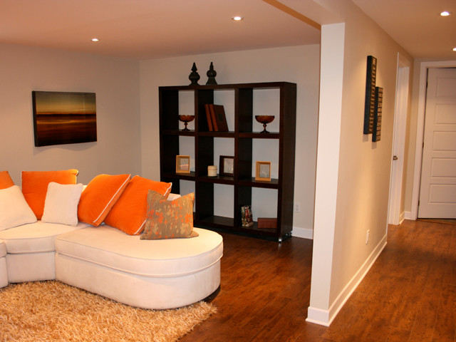 Full Reno & Home Staging - McKinley