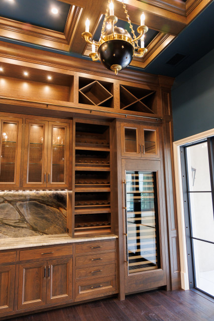 Luxe Home Wine Room klassisch-weinkeller