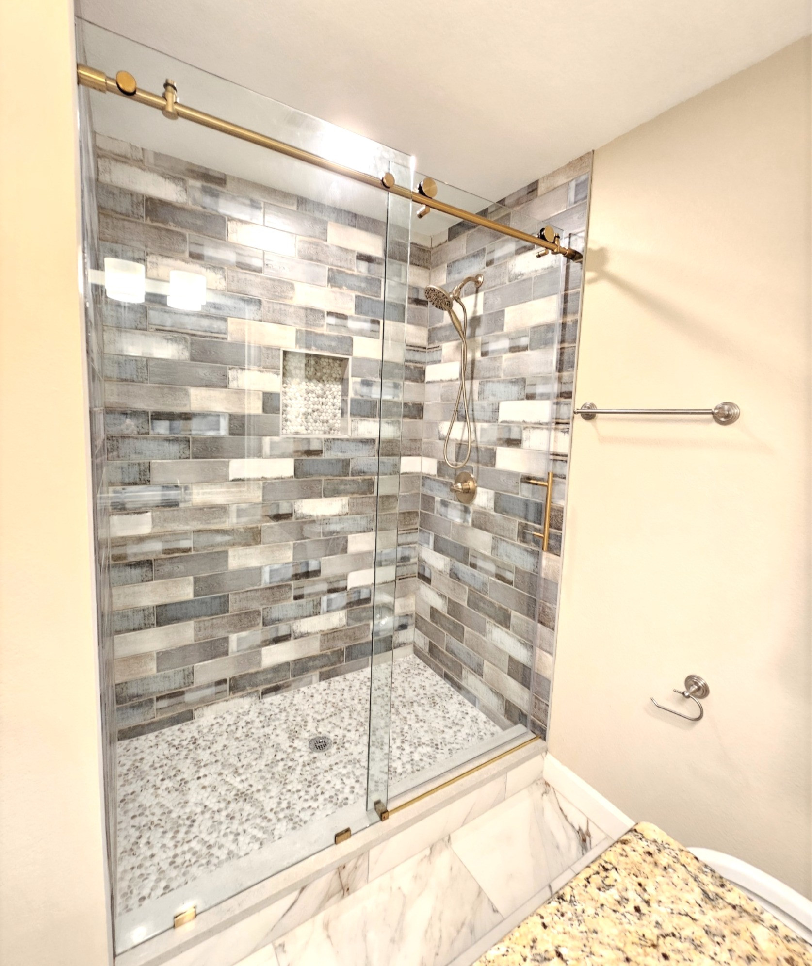The Colony TX Guest Bathroom Remodeling Don