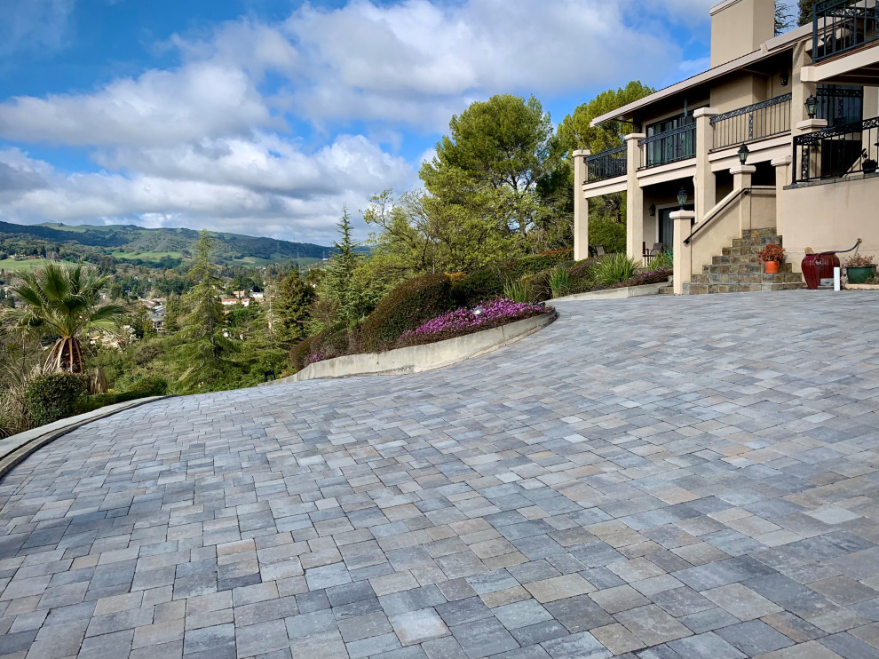 Interlocking Pavers for Driveways