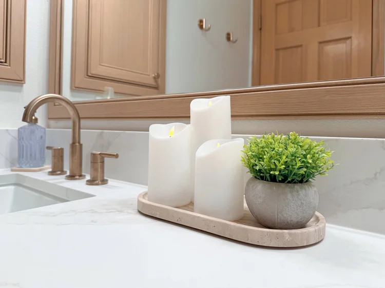 Snohomish - 2 Bathrooms + Laundry Room