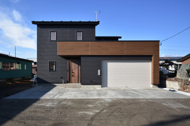 N-house industriale-facciata