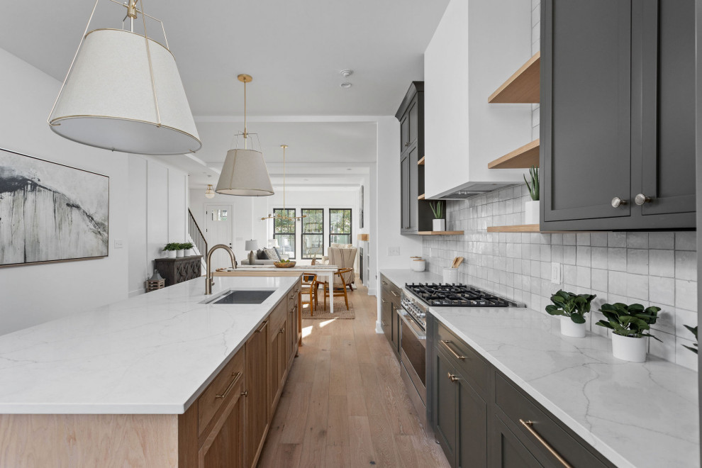 Example of a transitional kitchen design in Indianapolis