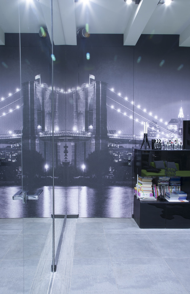 КВАРТИРА-СТУДИЯ 61,17 M2, В СТИЛЕ ПОП-АРТ НА САВВИНСКОЙ НАБ.