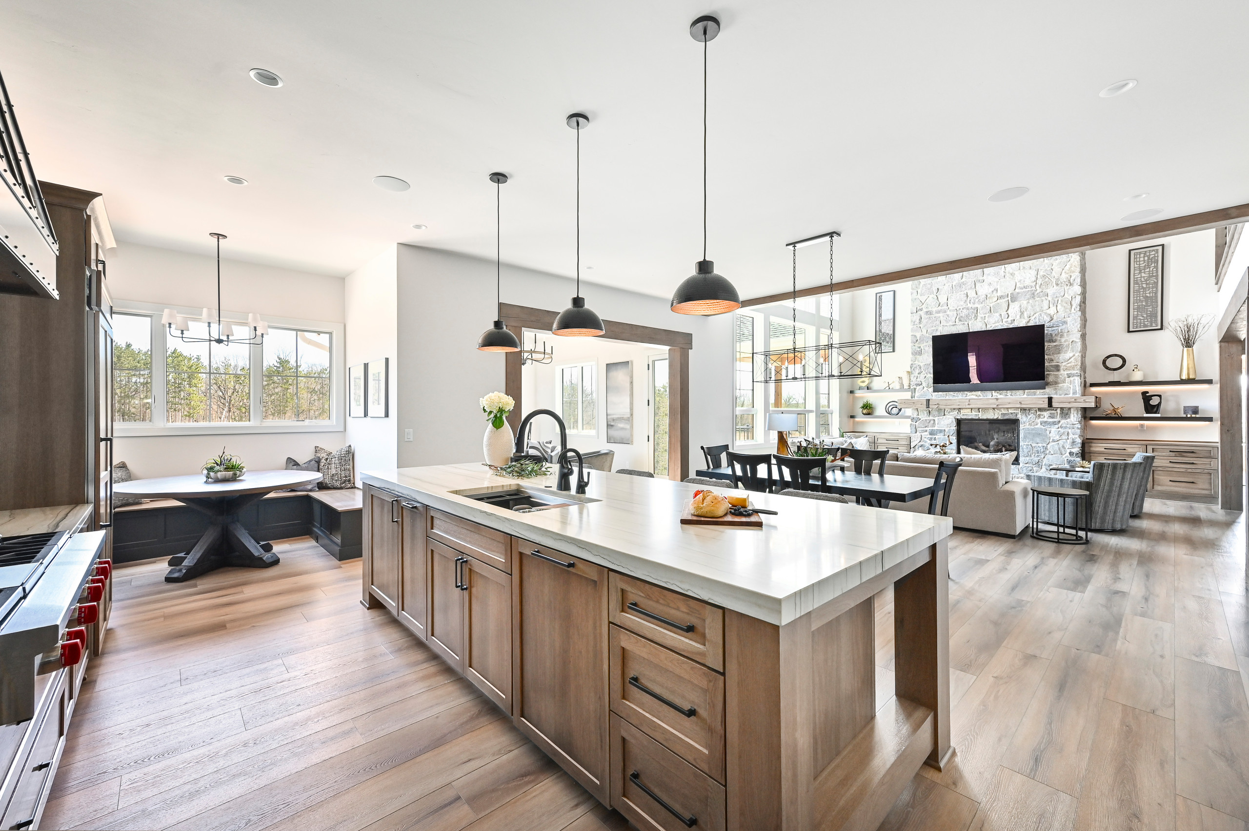 Oconomowoc Modern Rustic House