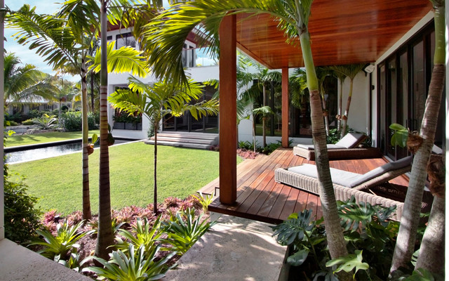 Alfonso Avenue contemporary-terrace