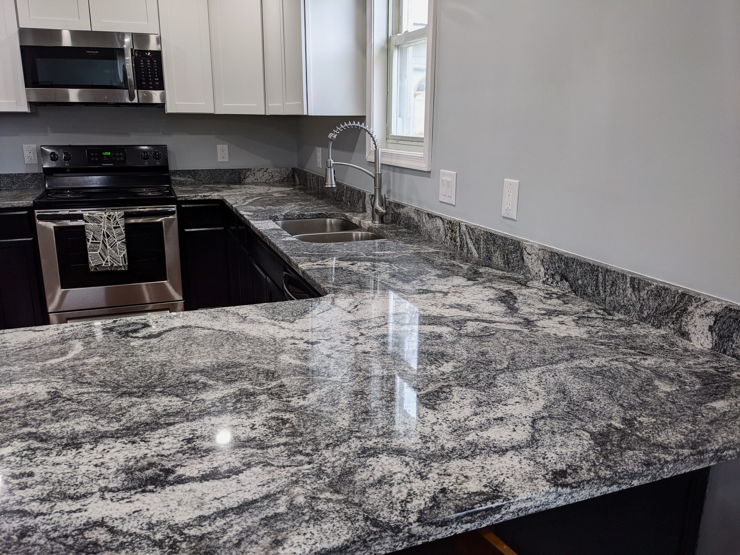 Stone of the Month: Viscon White Granite, 2019-02-11