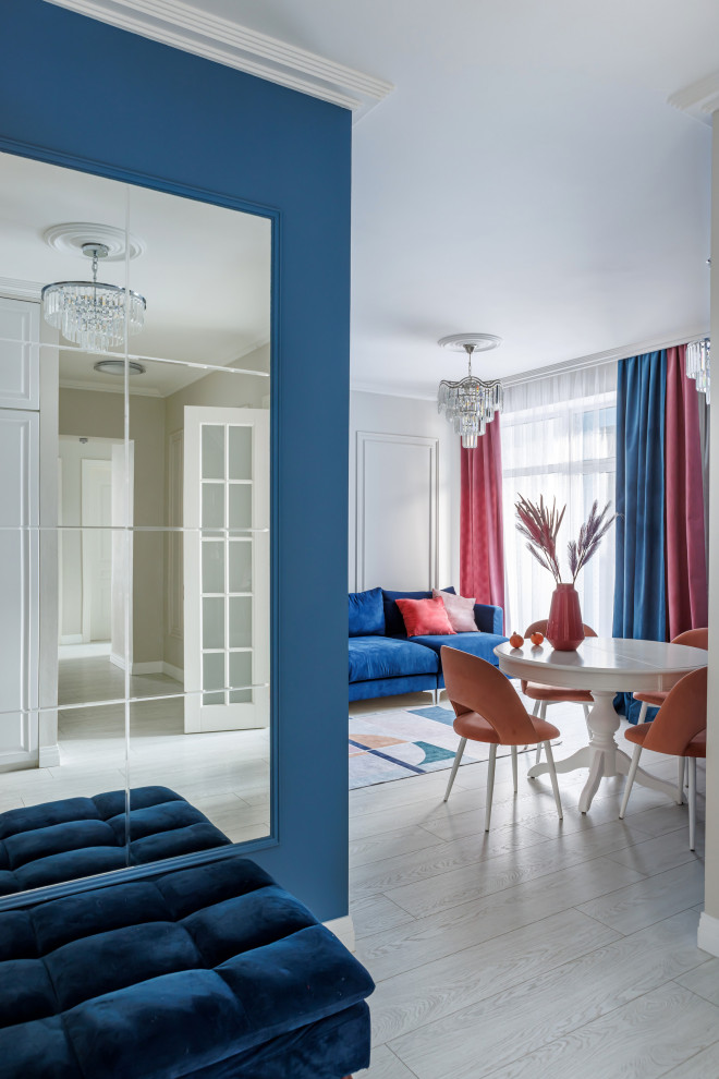 Квартира с павлином