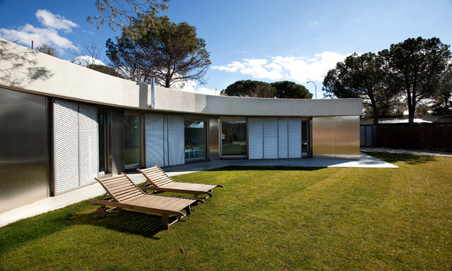 JC&M HOUSE industrial-haeuser