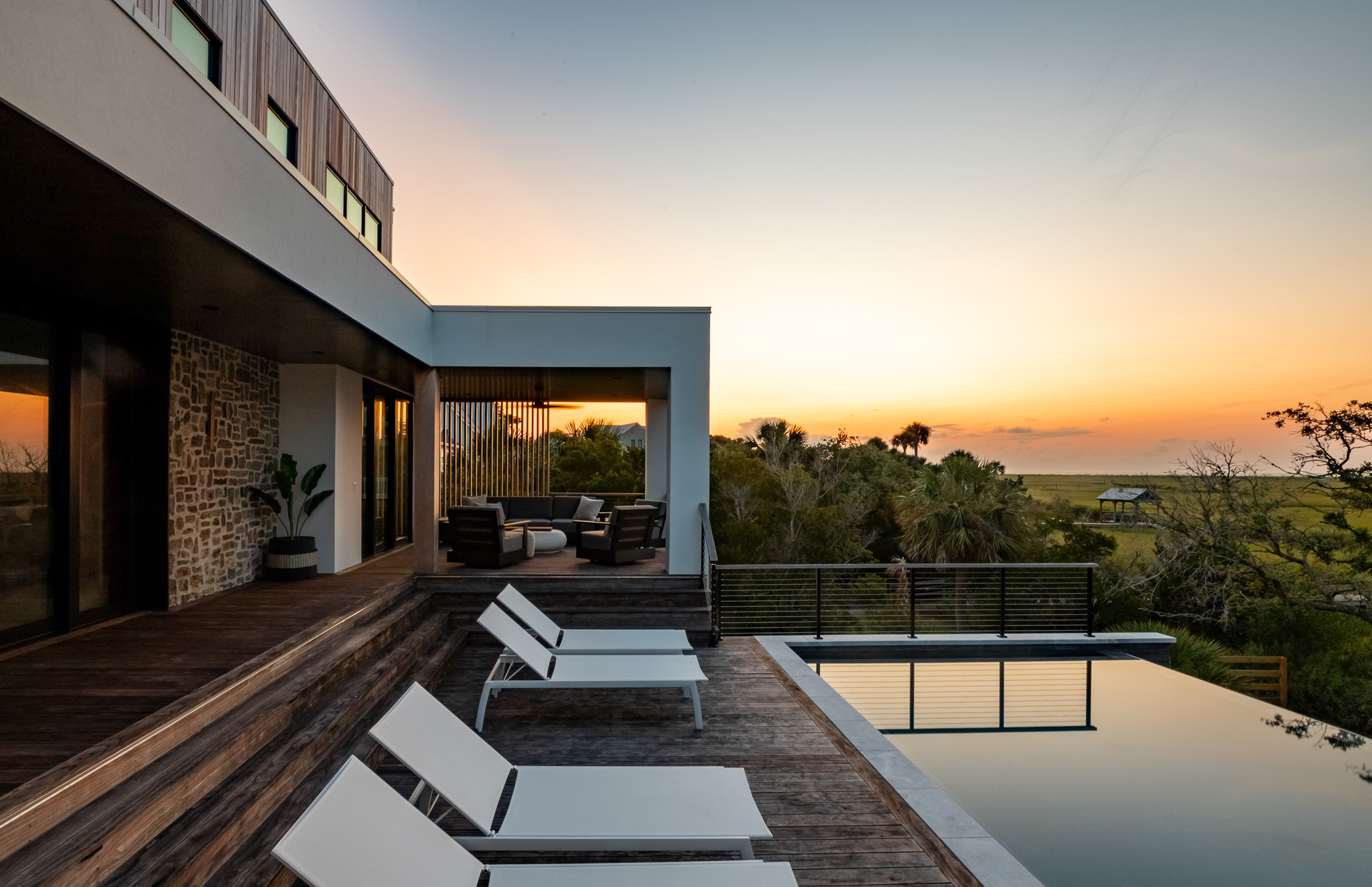 Island organic modern