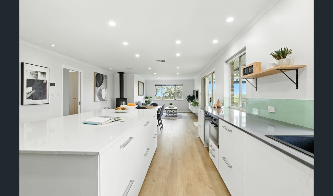 partial Styling at Springs Road Mt Barker