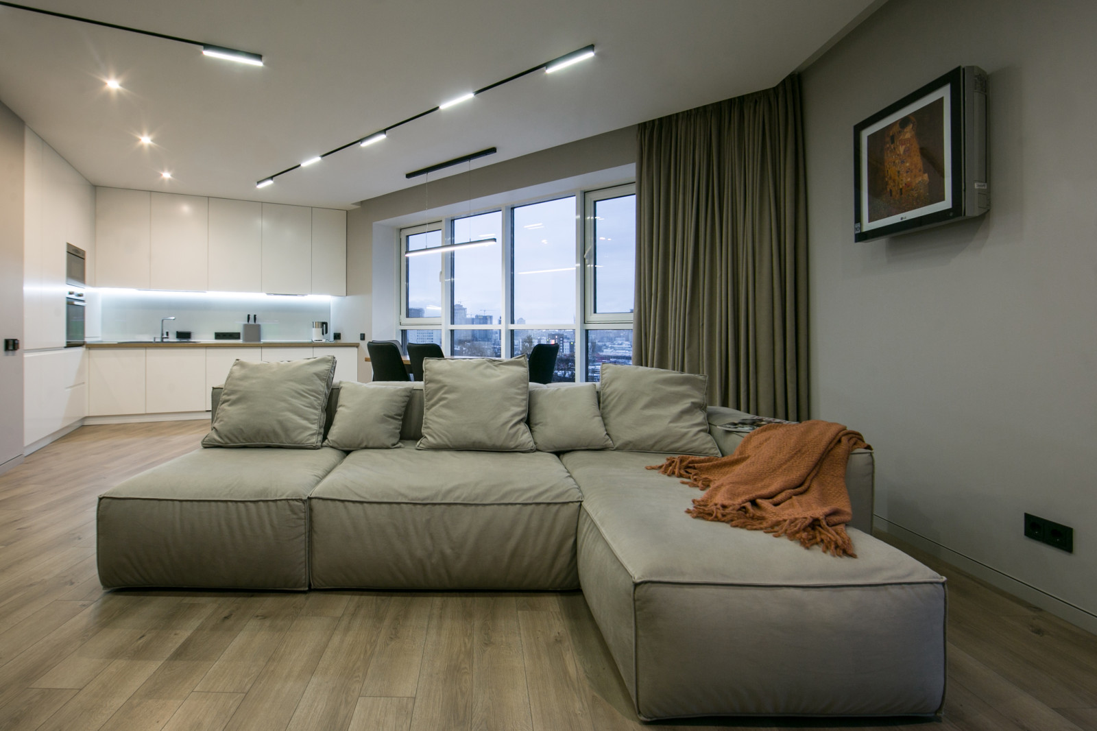 Двухкомнатная квартира в современном стиле