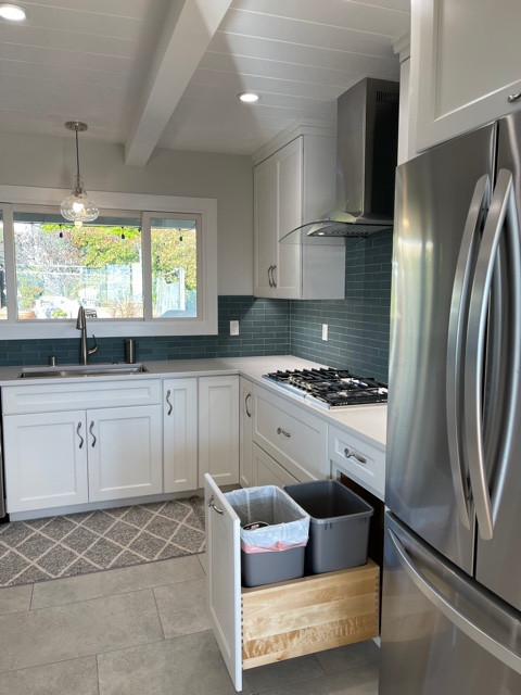 El Cerrito Hills Bright and Brick Kitchen
