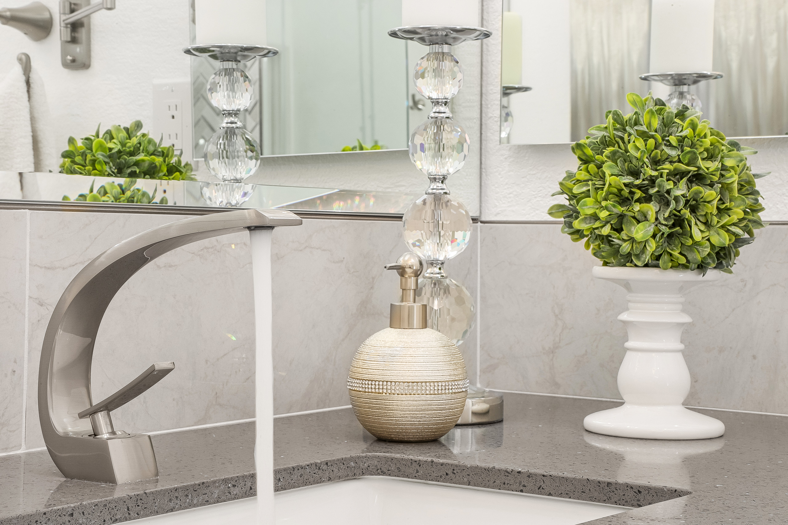 Master Bathroom Lancaster Firenze