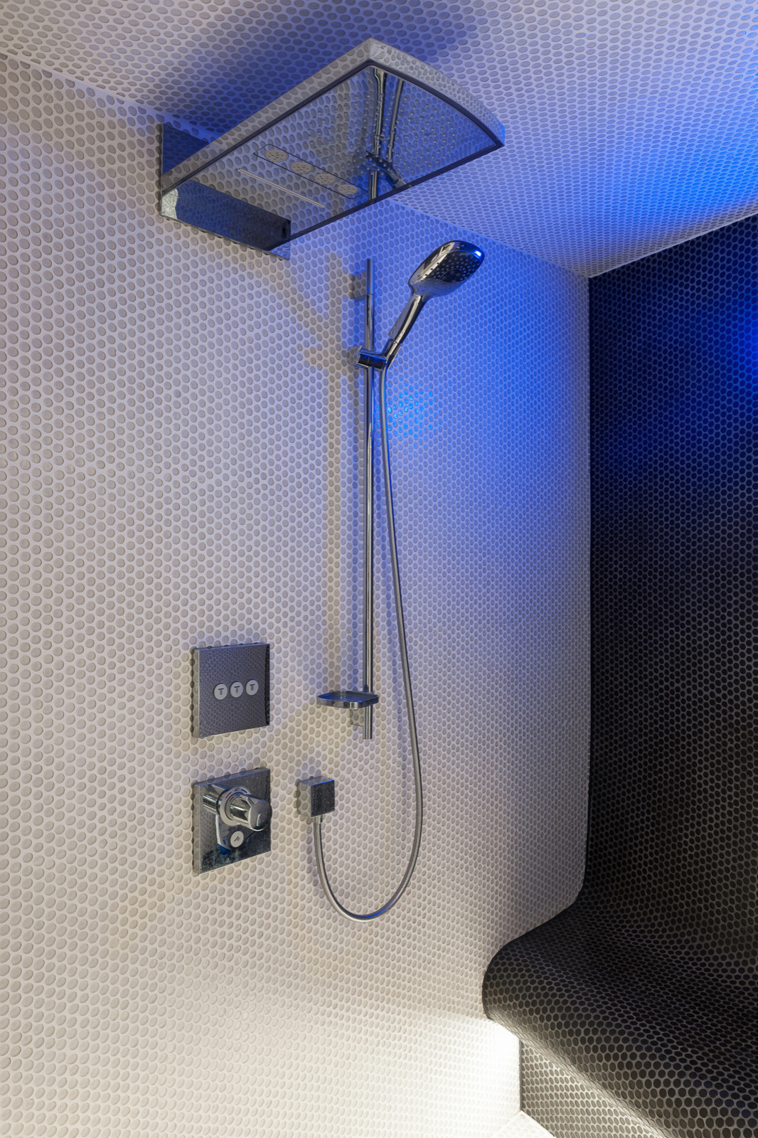 Трехкомнатная квартира в Сочи