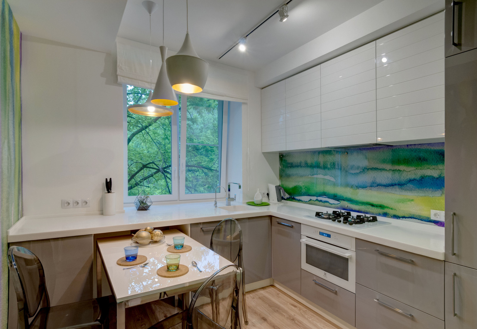 "Акварельная драма" - квартира с яркой индивидуальностью