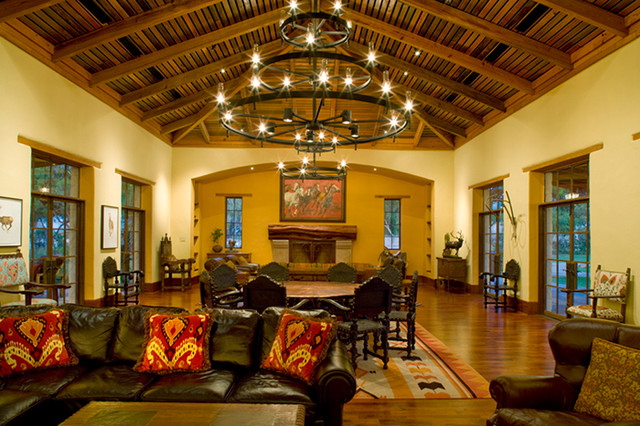 Rustic Hacienda Style Texas Ranch Southwestern Living Room