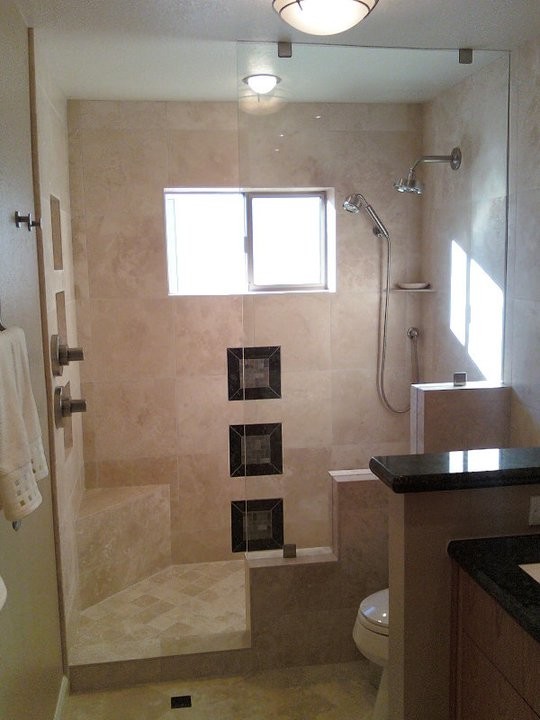 Transitional bathroom photo in Phoenix