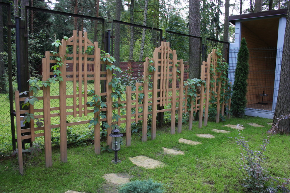 Реализация ландшафтного проекта в сосновом лесу