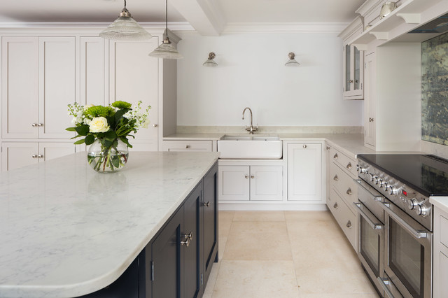 Cunnnington Kitchen traditional-kitchen