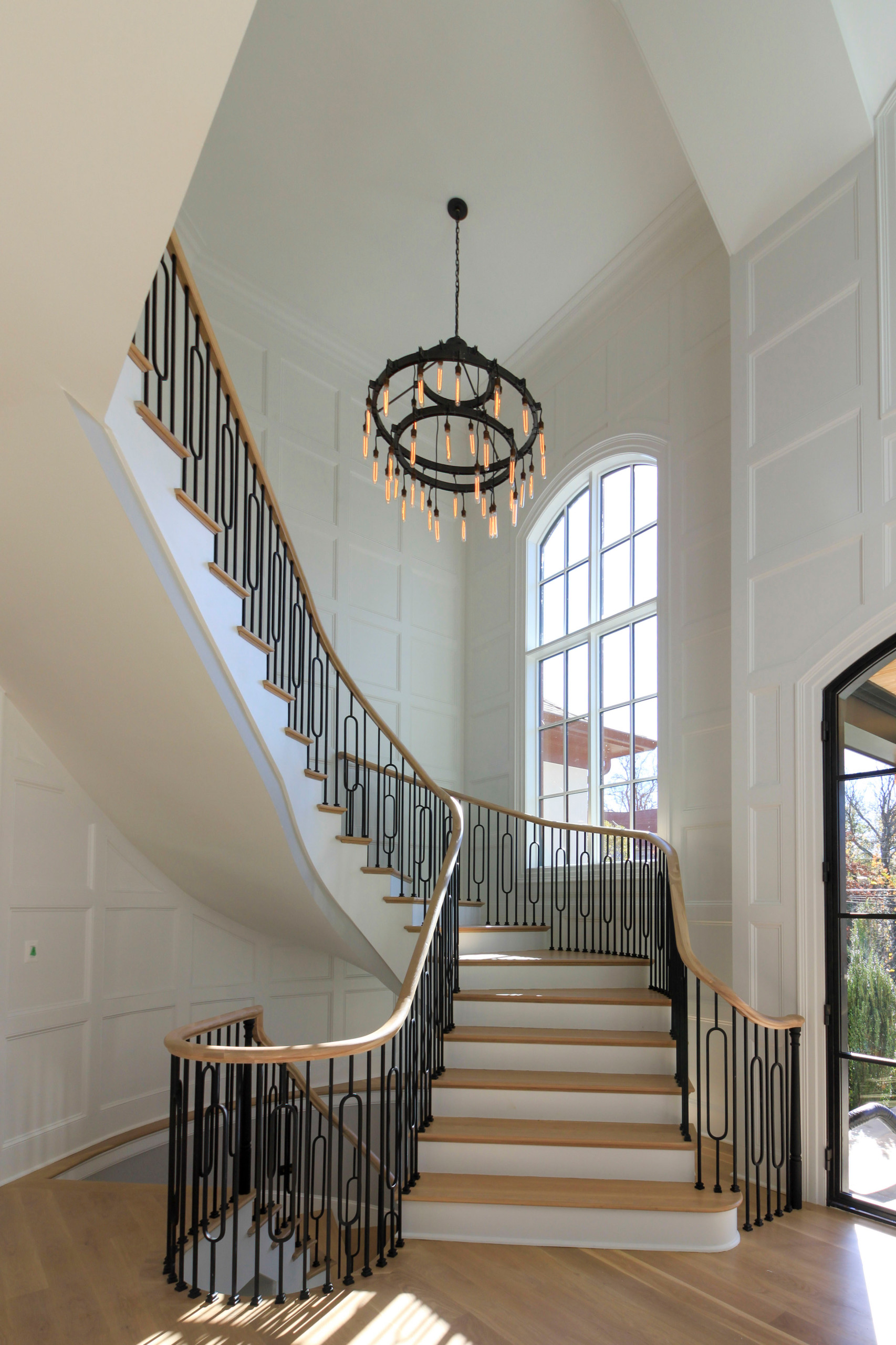 95_Remarkable and elegant floating elliptical staircase, McLean, VA 22101