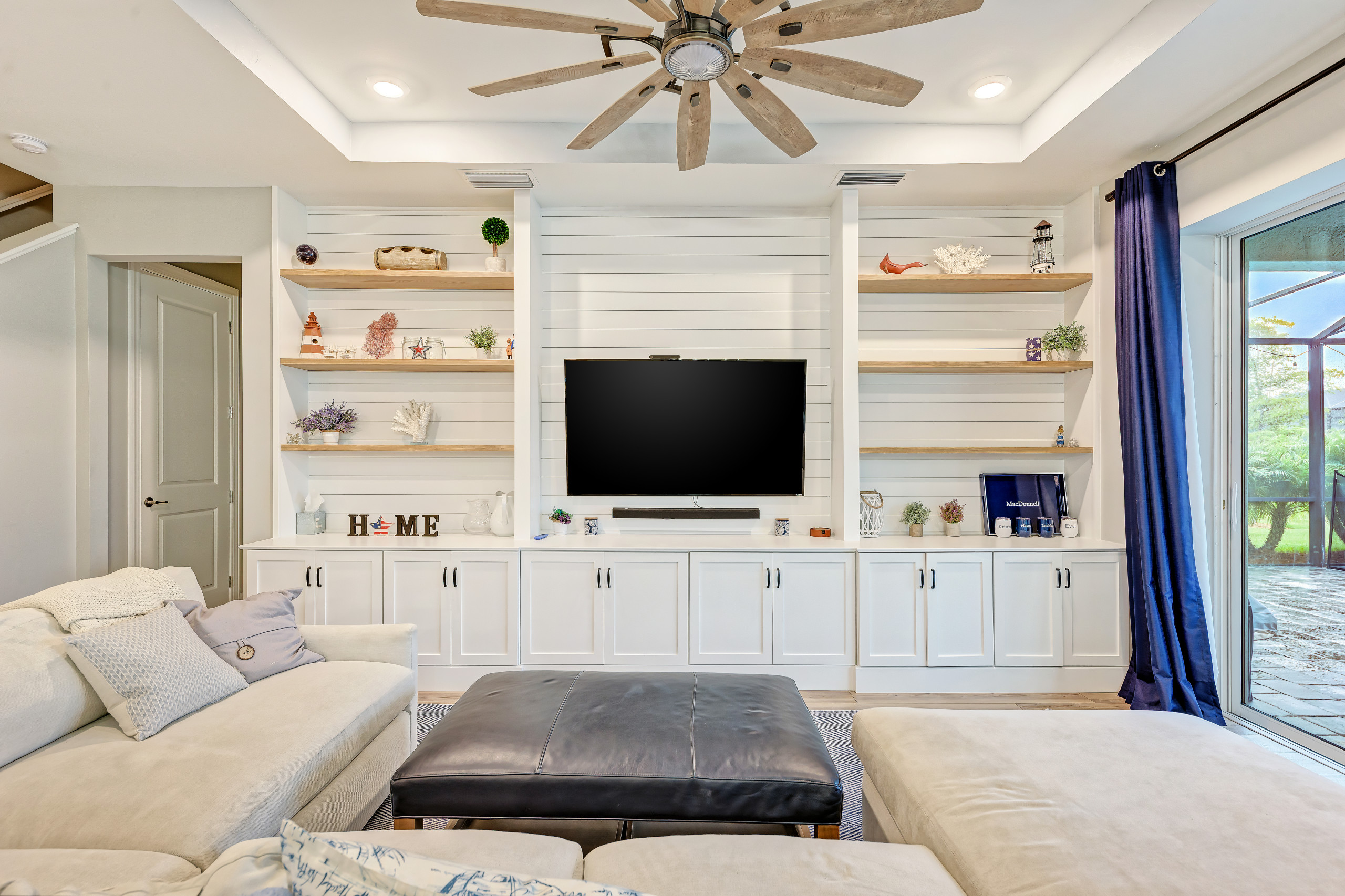 Inspiration for a home theater remodel in Tampa