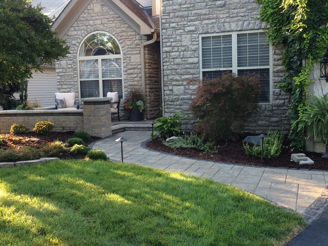 Powell Ohio Front Entry American Traditional Patio Columbus