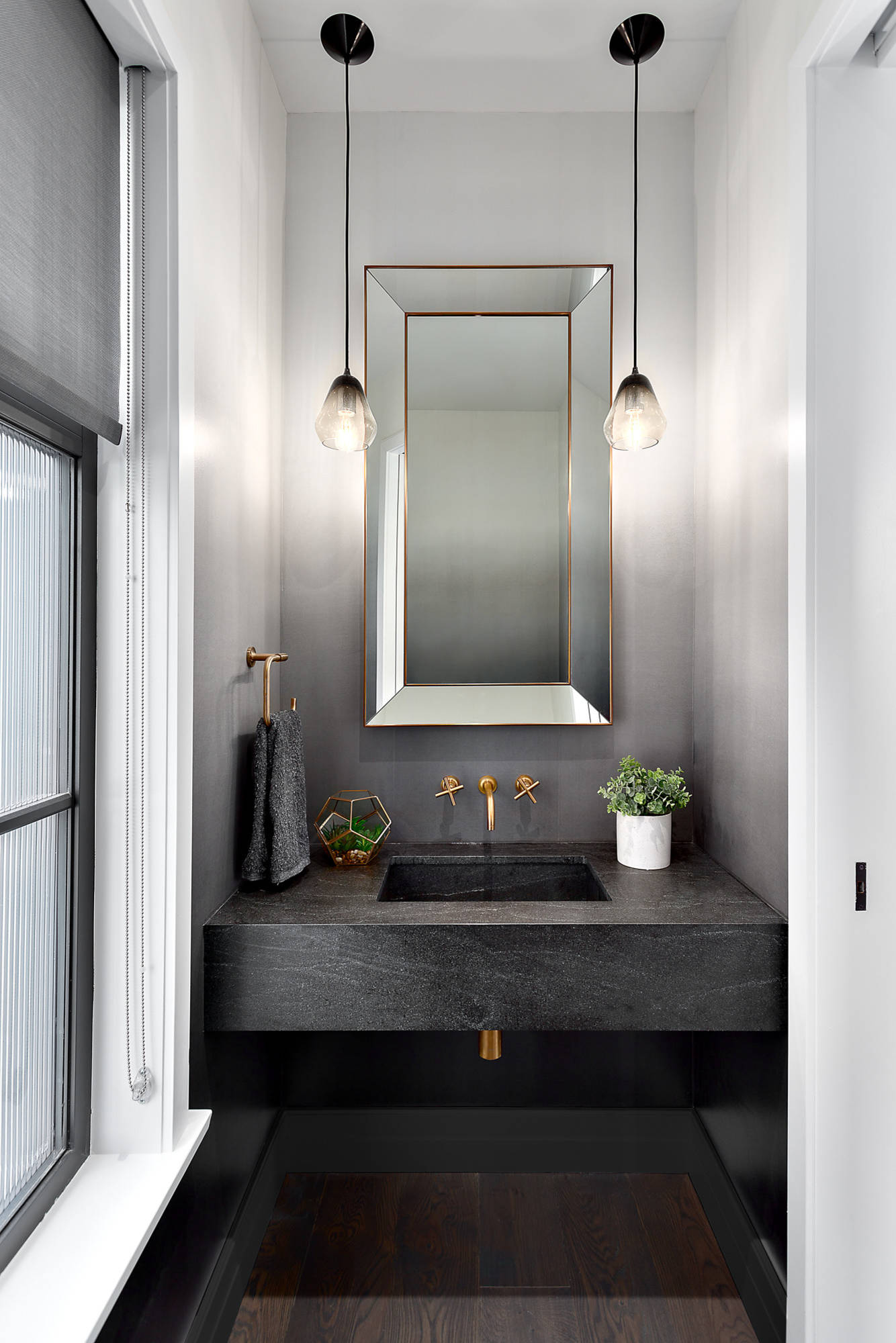New This Week: 3 Stylish Powder Rooms