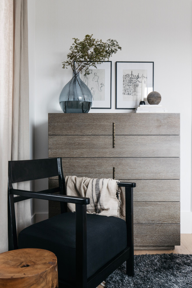 Home design - transitional home design idea in Phoenix