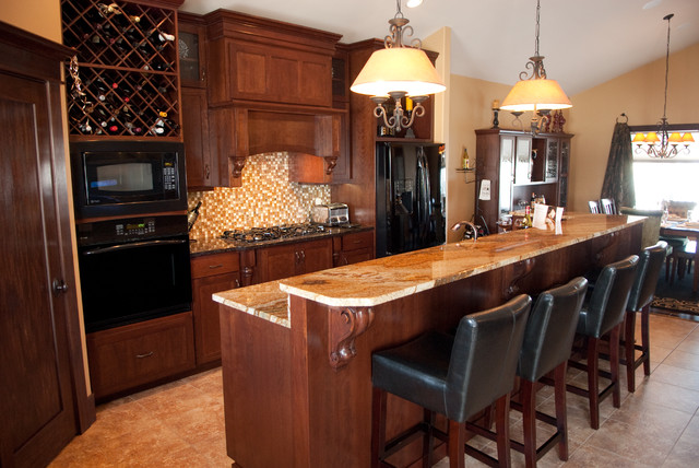 Kitchen traditional-kitchen