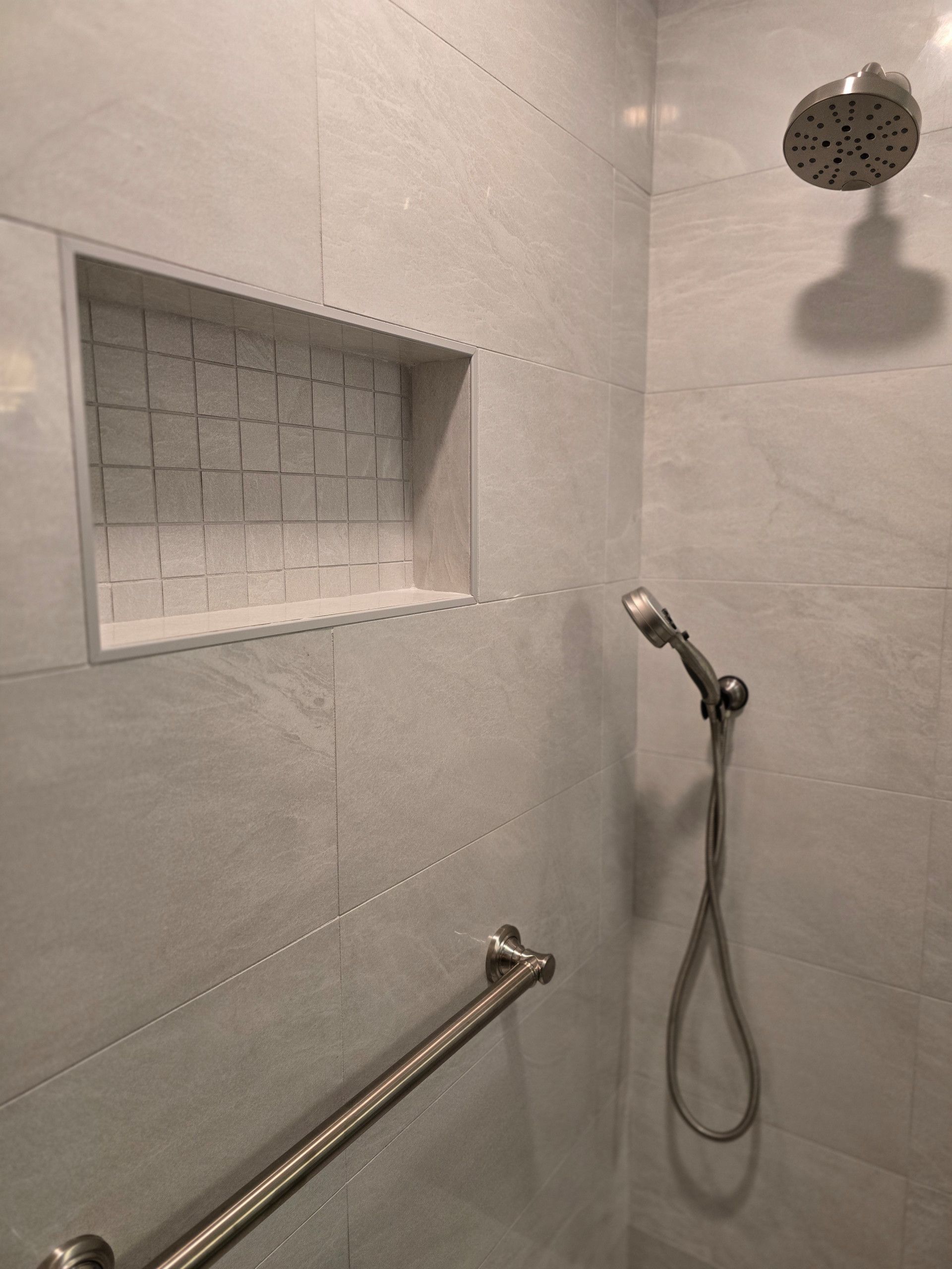 Upstair's Guest Bath
