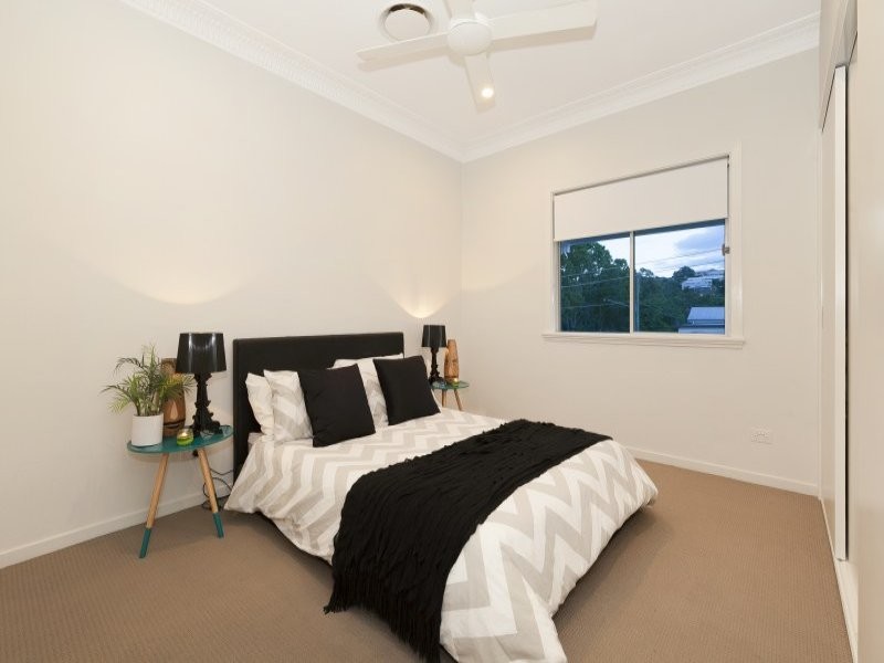 Traditional bedroom in Brisbane.