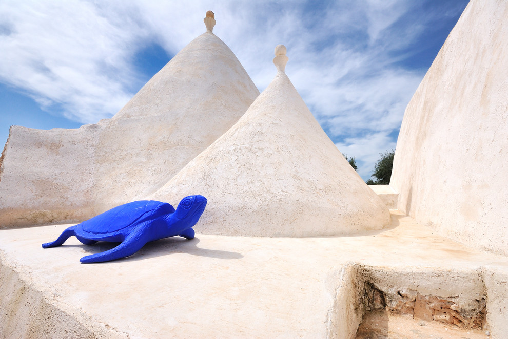 Esempio di case e interni mediterranei di medie dimensioni