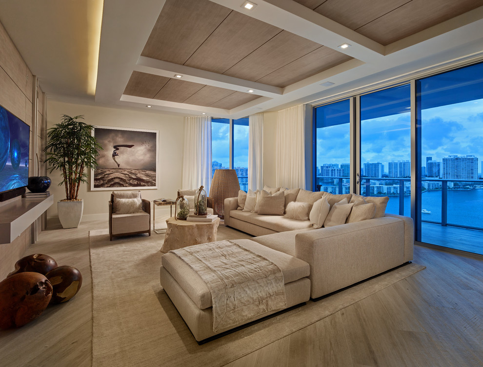 Home design - contemporary home design idea in Miami