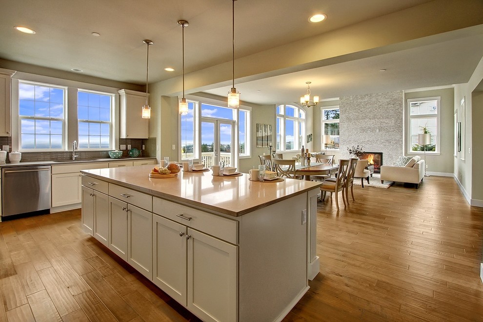Inspiration for a transitional kitchen remodel in Seattle