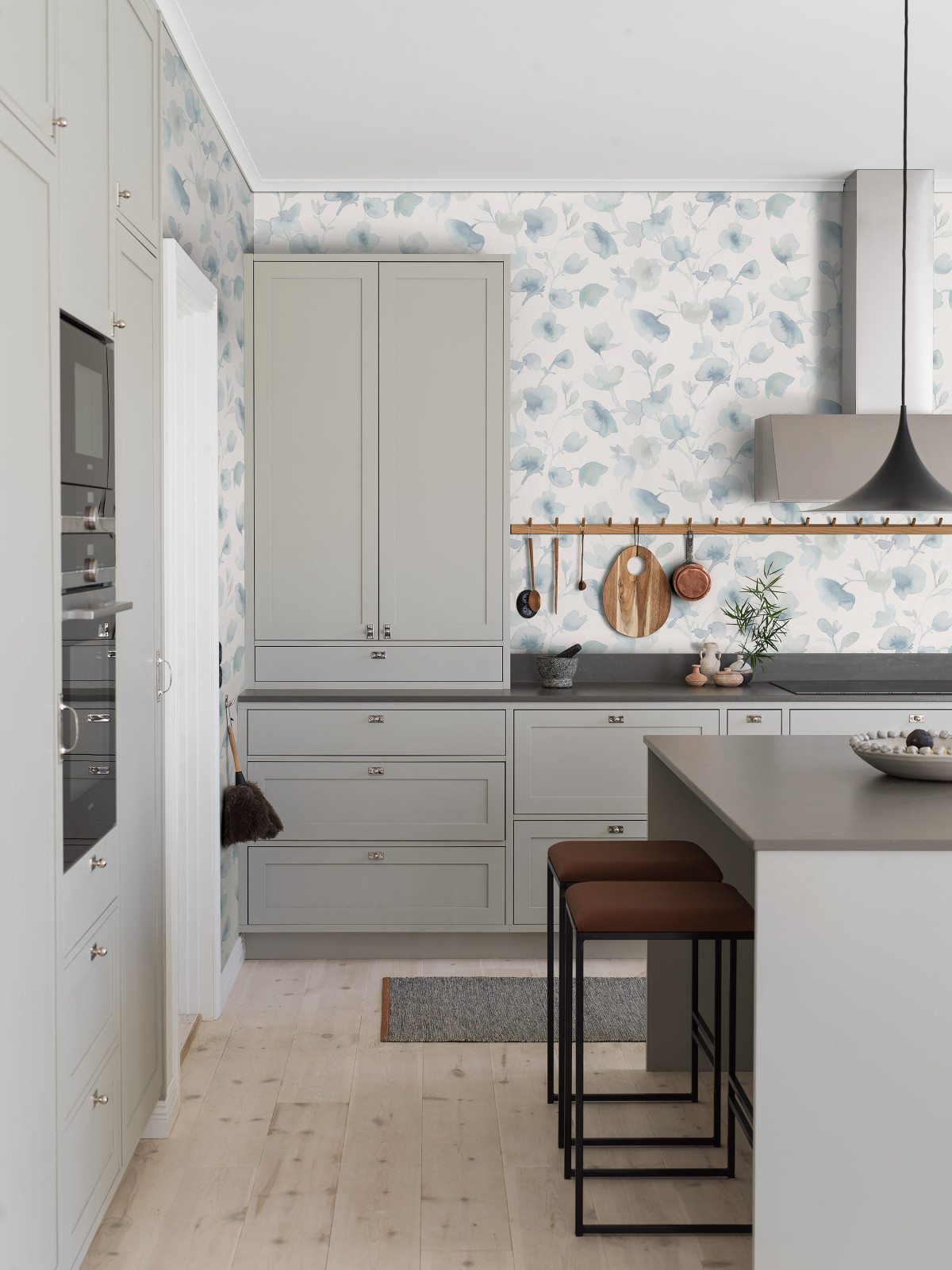 Новинки дизайна обоев. Коллекция Graceful Stories