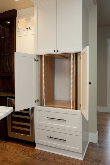 Dumbwaiter   Traditional Kitchen 