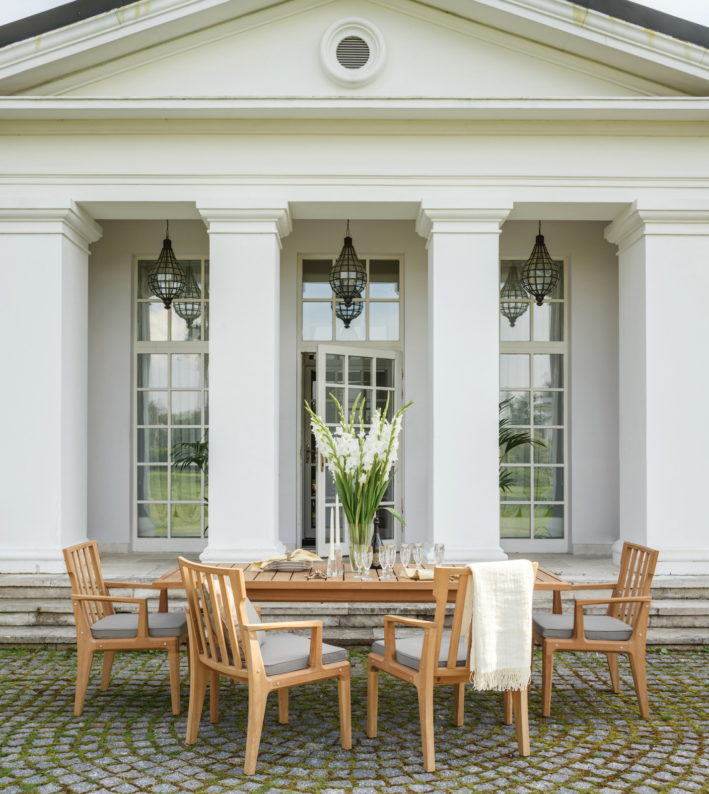 Мебель YACHTLINE коллекция VOYAGE обеденный стол