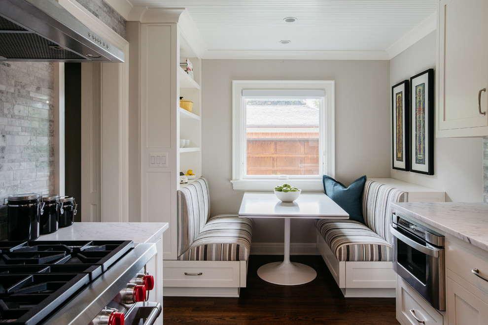 Example of a transitional kitchen design in Birmingham
