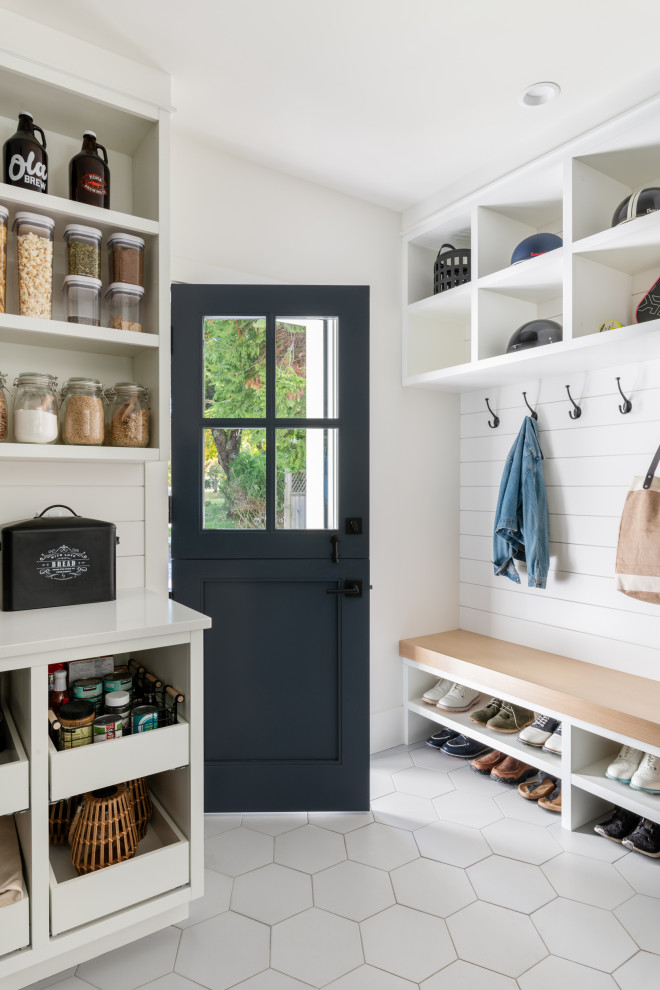Beach style entryway photo in Vancouver