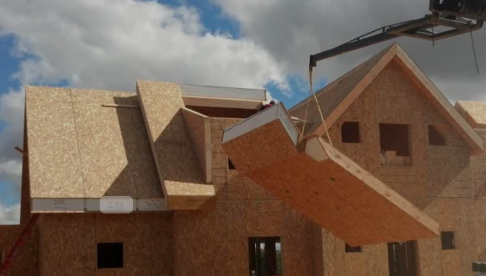 Example of SIPs being used in a traditional style home