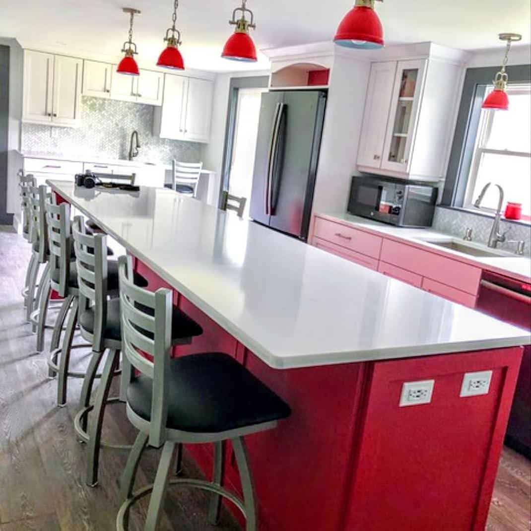 Pop of Color Kitchen