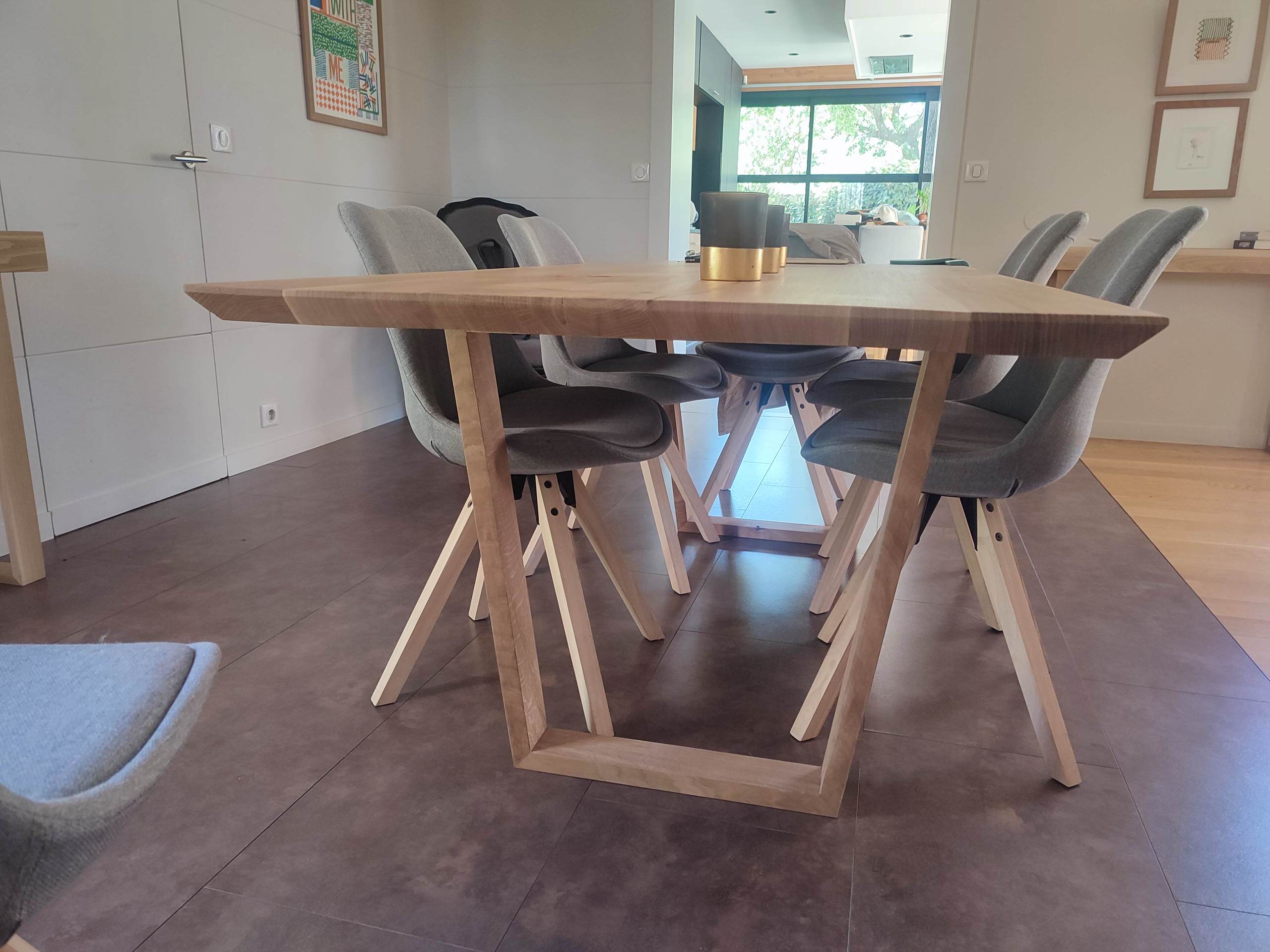 Le Muy - Conception de tables sur-mesure