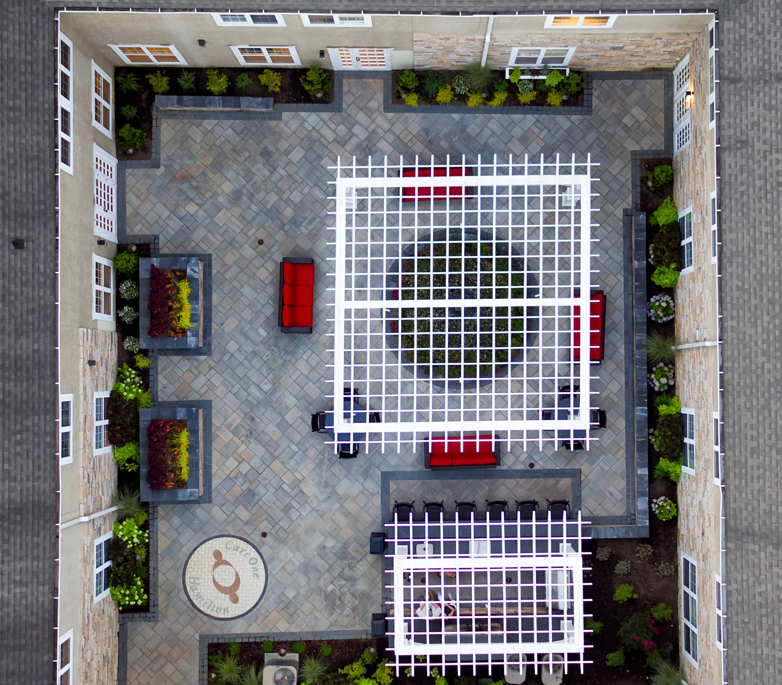 Hamilton NJ Interior Courtyard