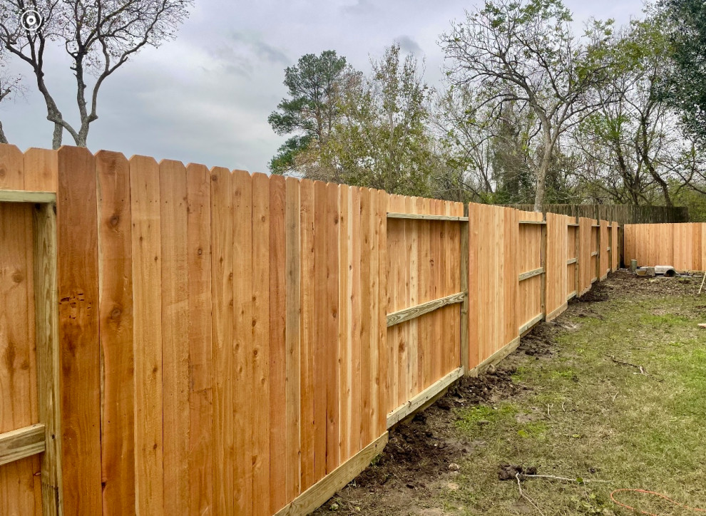 Custom Fencing Installation