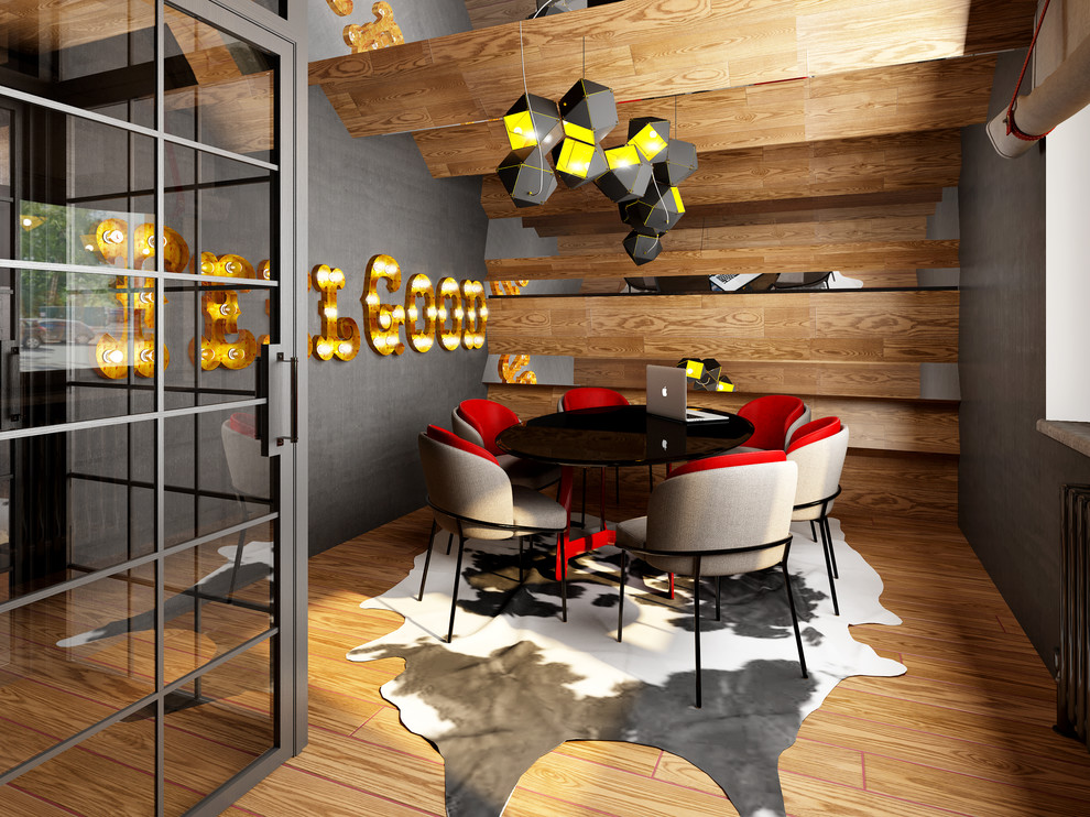 Рабочее пространство для московской компании в индустриальном стиле, 96 кв.м.