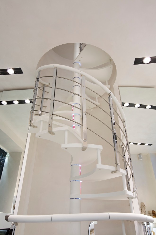 Design ideas for a modern staircase in Bologna.