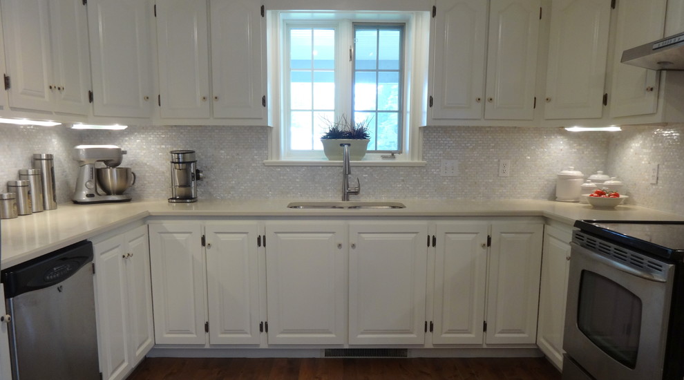 Renovated kitchen - Farmhouse - Kitchen - Montreal - by Sonia Daigle