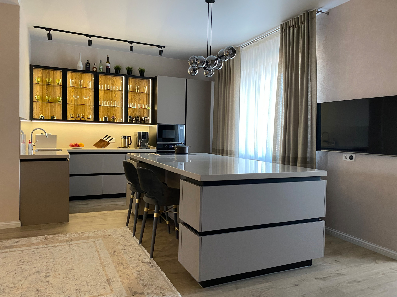 Современный интерьер городской квартиры