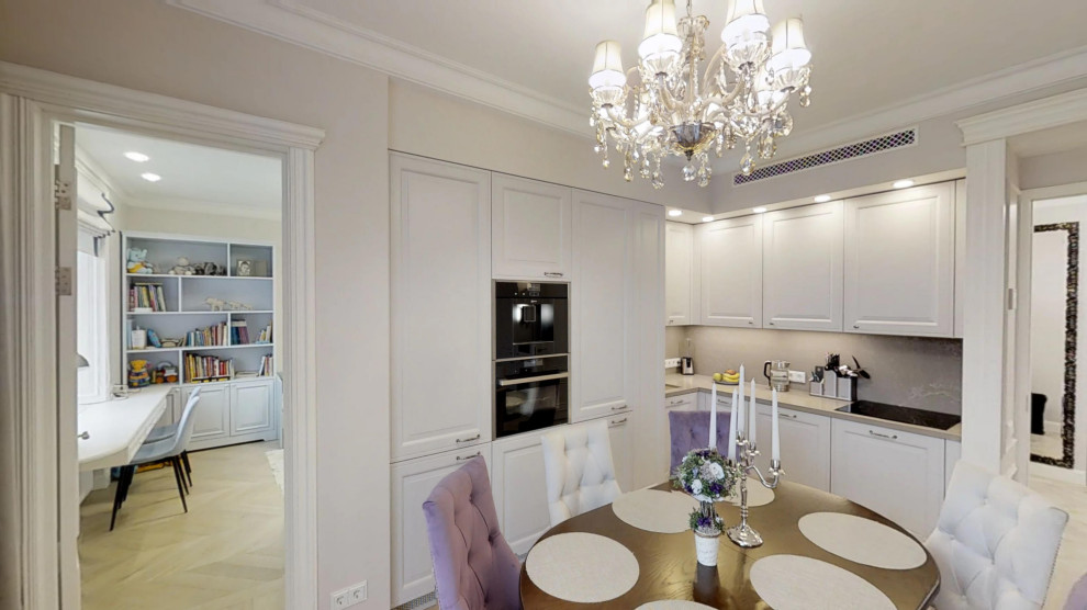 Квартира 100 кв.м. в здании сталинского конструктивизма.